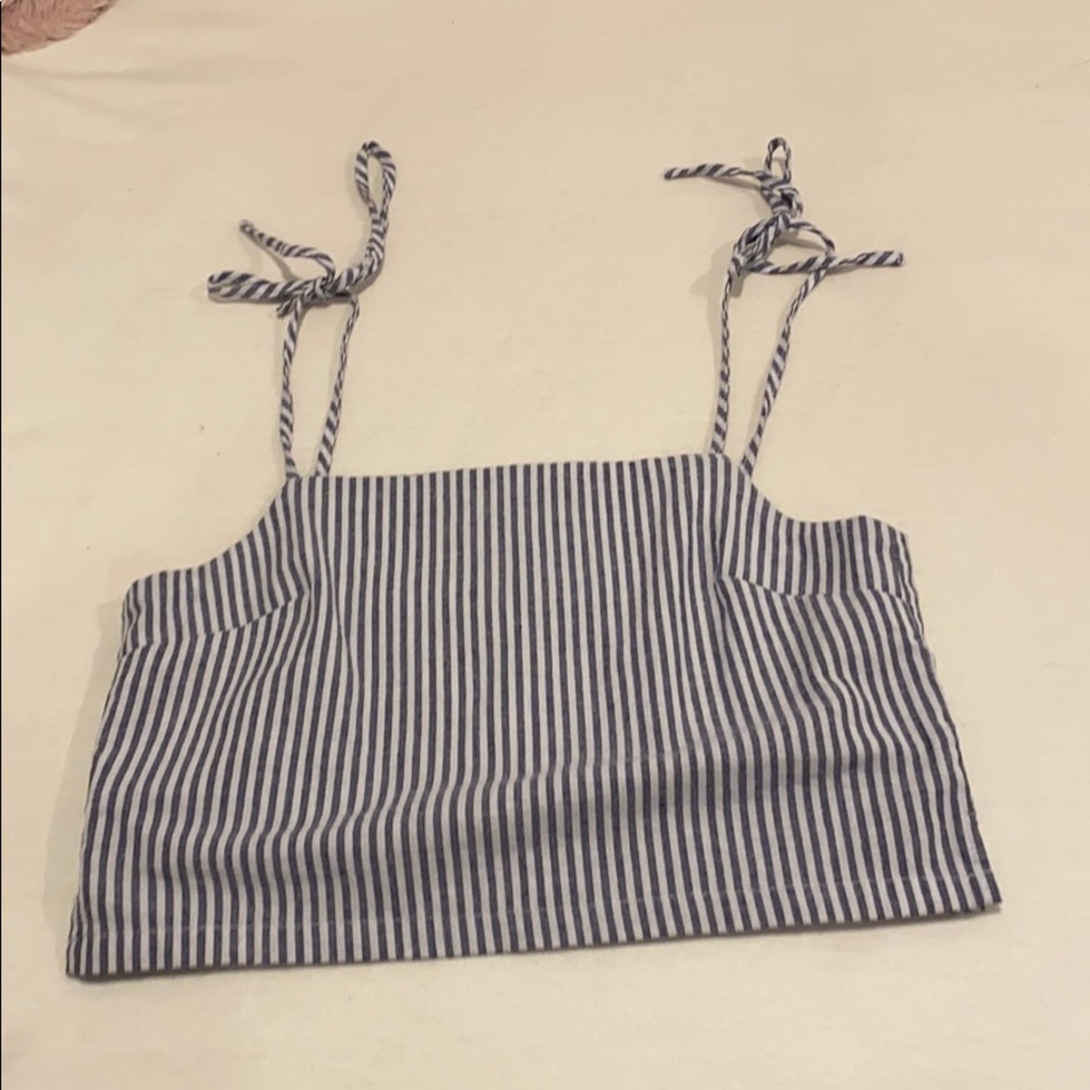 blue and white striped crop top